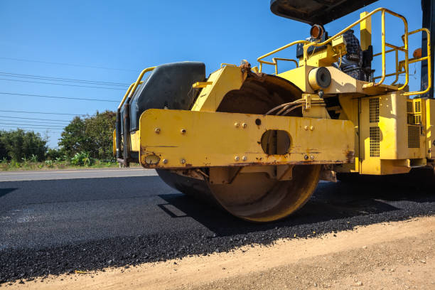 Best Driveway Paving Contractor  in Smithville, NJ